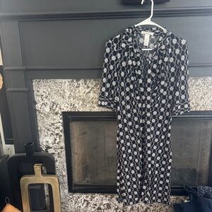 Black and White  belted Patterned Dress